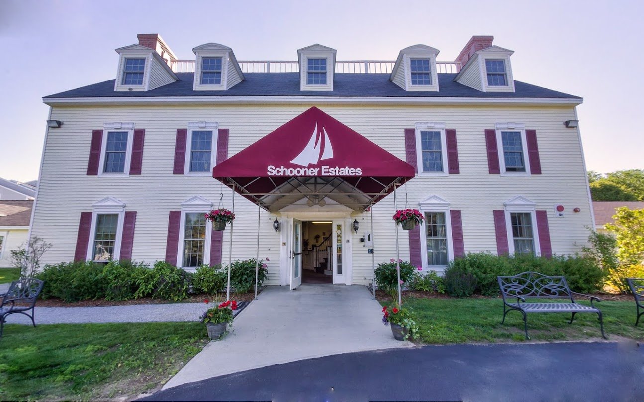 Image of the Main Entrance at Schooner Estates